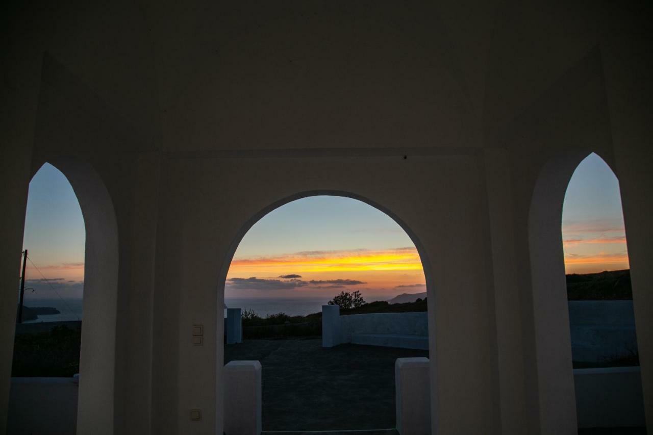 Caldera Sunset Villa Megalochori  Exterior photo